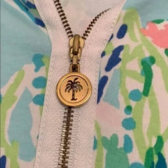 Lily Pulitzer Popover - Picture 2 of 3